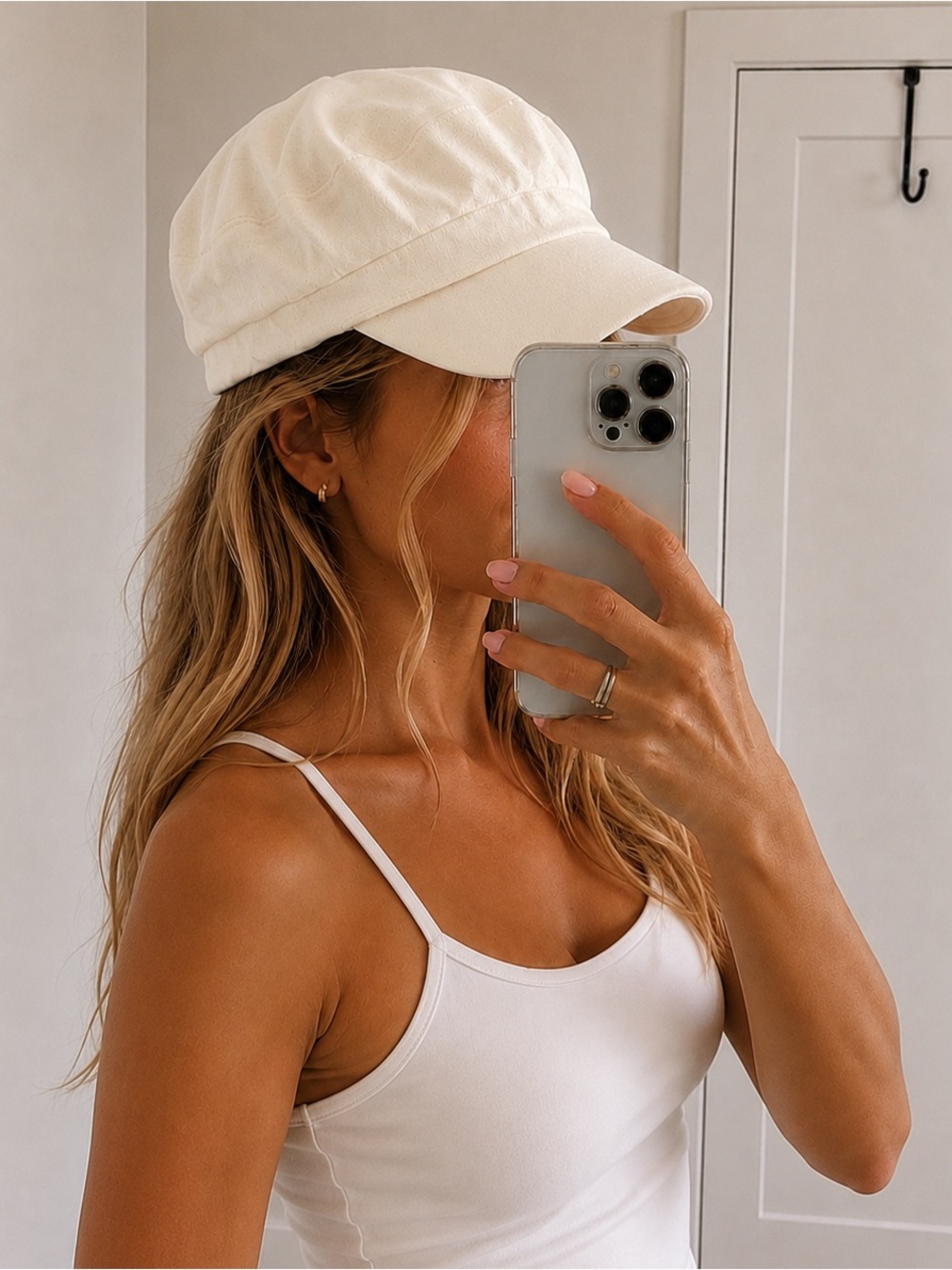 Steve Madden White Canvas Baker Boy Newsboy Cap